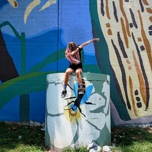 Meet your Posher, Myla